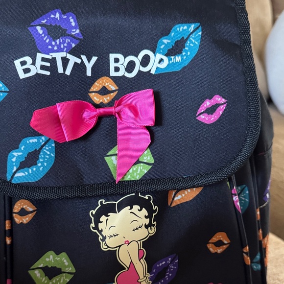 Betty Boop Black Backpack with Colorful Lips main image 8